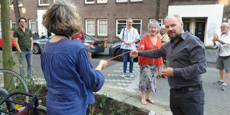 Boomtuinen Vechtstraat geopend!